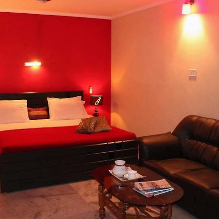 The New Casablanca Boutique Hotel Μπανγκαλόρ Εξωτερικό φωτογραφία